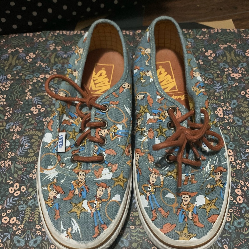 Toy story Disney vans